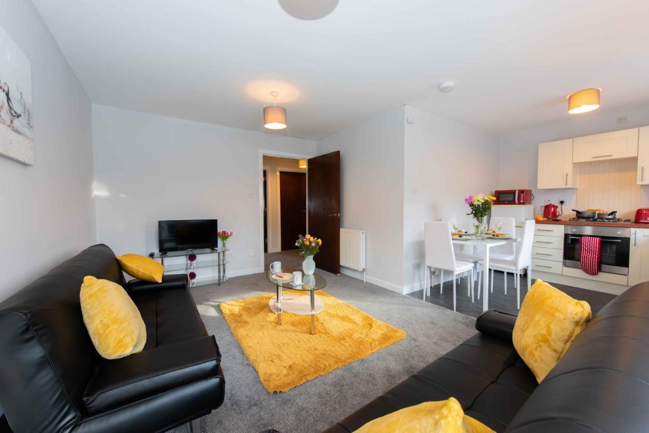Premier - Wishaw En-Suite Apartment Zewnętrze zdjęcie