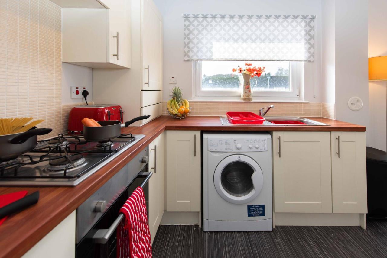 Premier - Wishaw En-Suite Apartment Zewnętrze zdjęcie